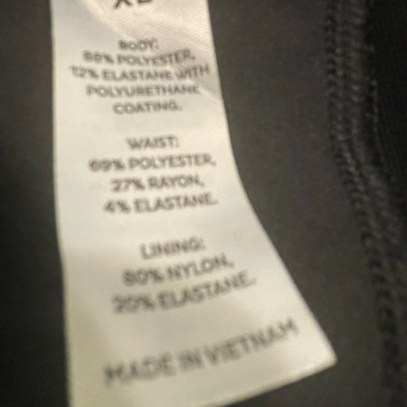 Spank - Picture 2 of 3